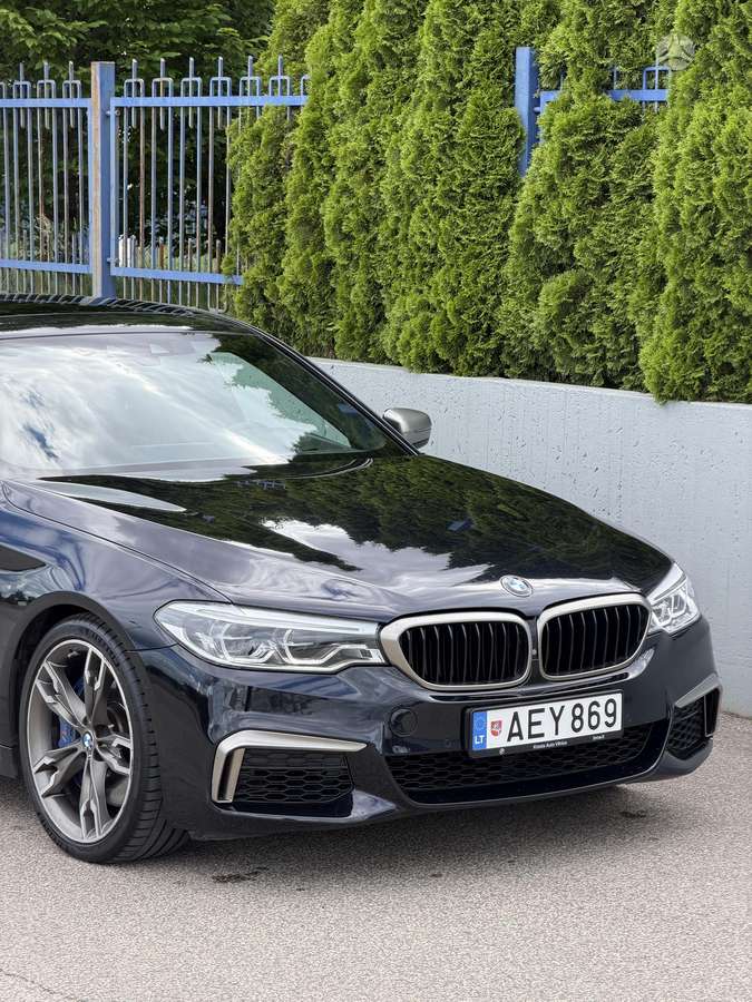BMW M550, 4.4 l., Седан