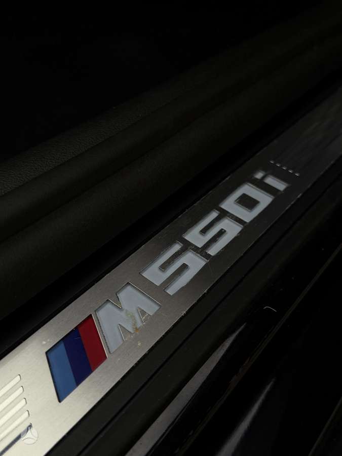 BMW M550, 4.4 l., Седан