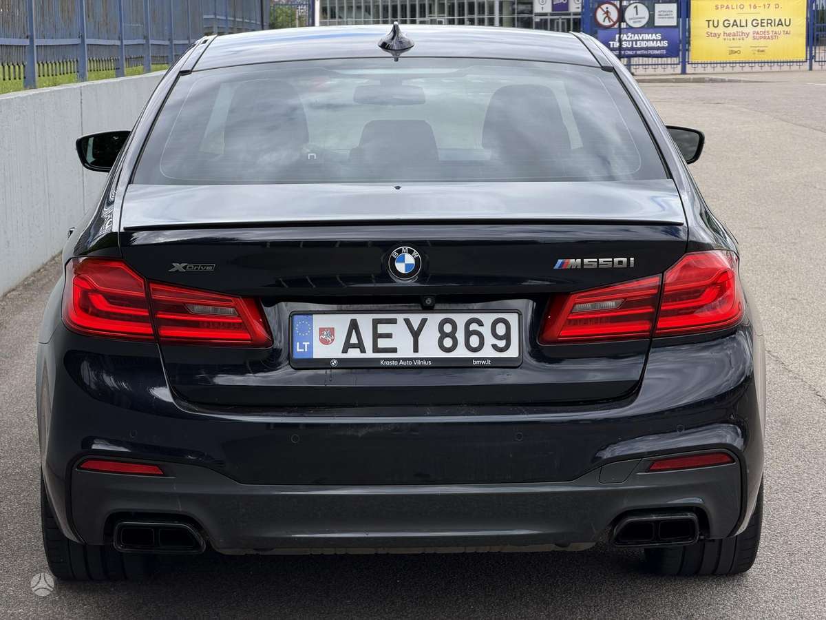 BMW M550, 4.4 l., Седан