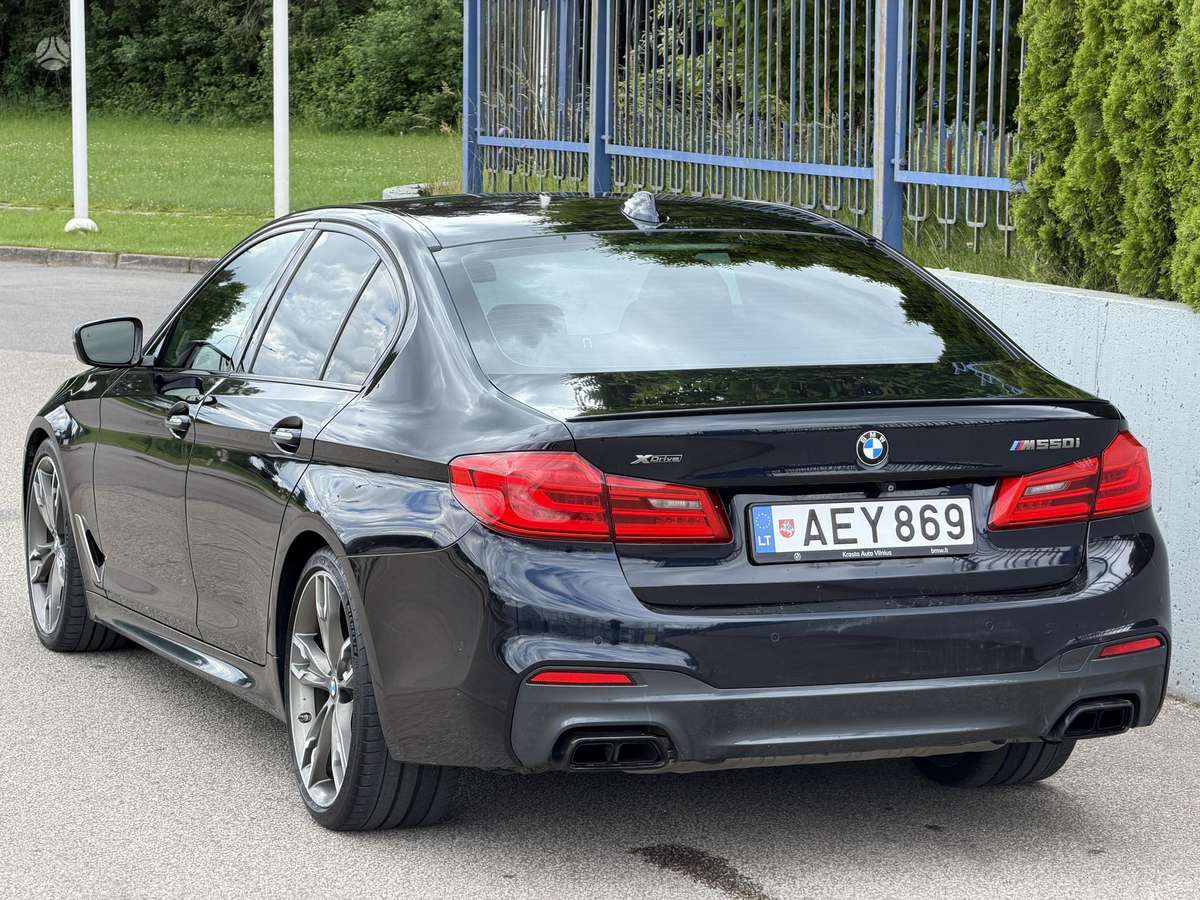 BMW M550, 4.4 l., Седан