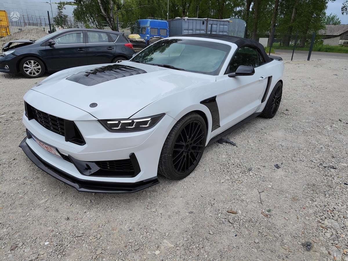Ford Mustang, 3.7 l., kabrioletas