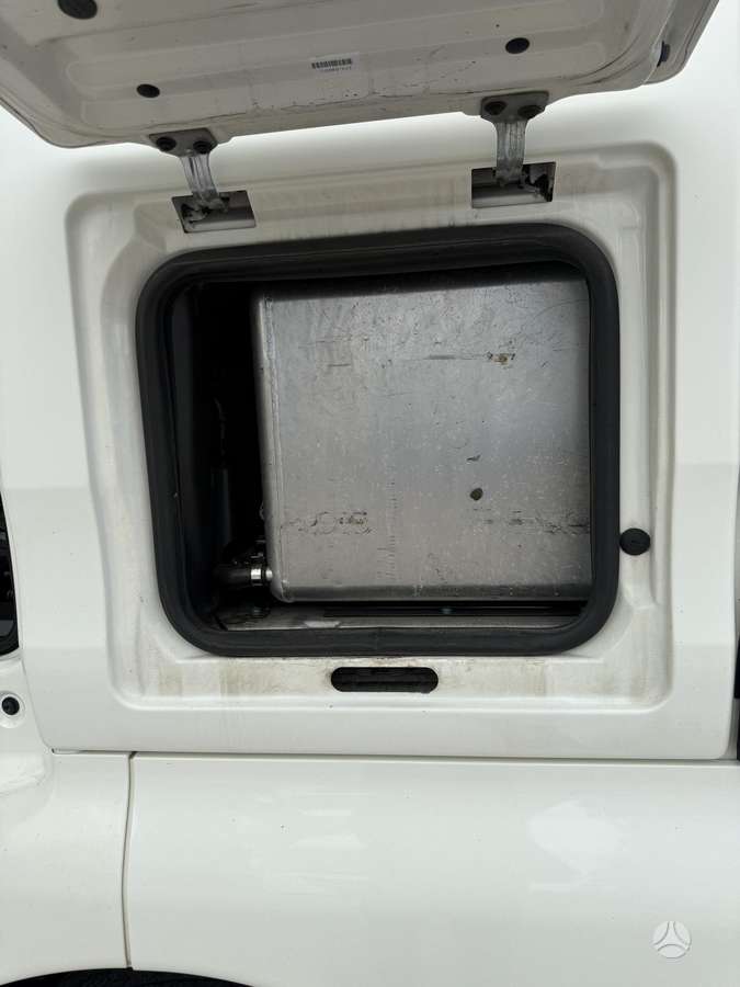MAN TGX 26.510, auto transporters