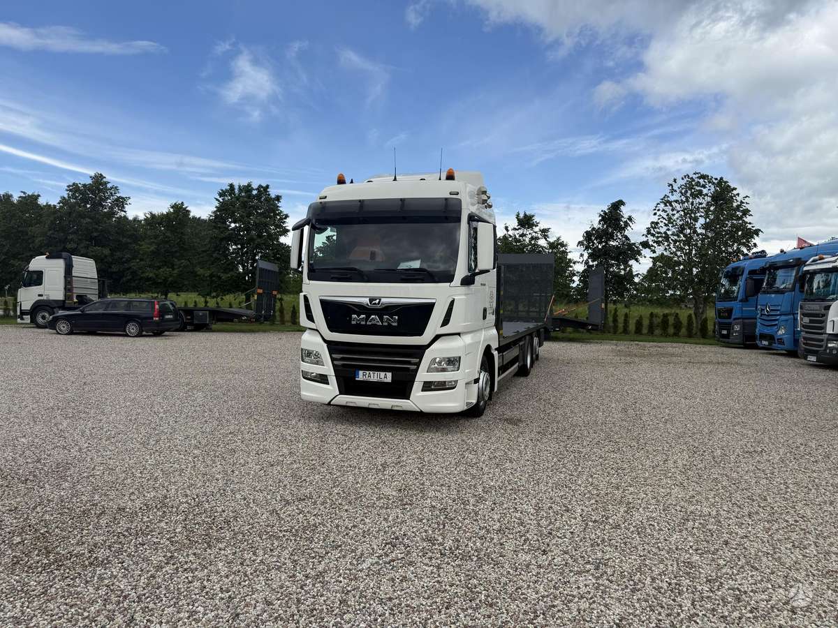 MAN TGX 26.510, auto transporters