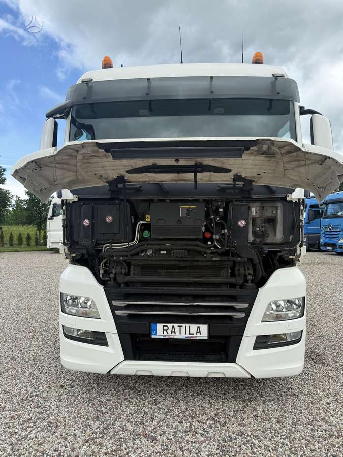 MAN TGX 26.510, auto transporters