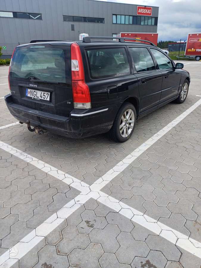 Volvo V70, 2.4 l., wagon