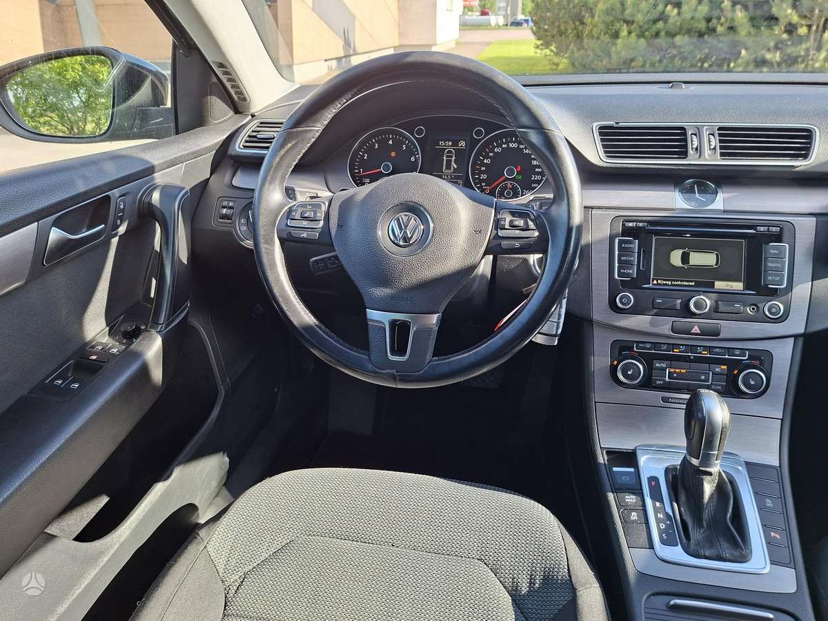 Volkswagen Passat, 1.4 l., Универсал