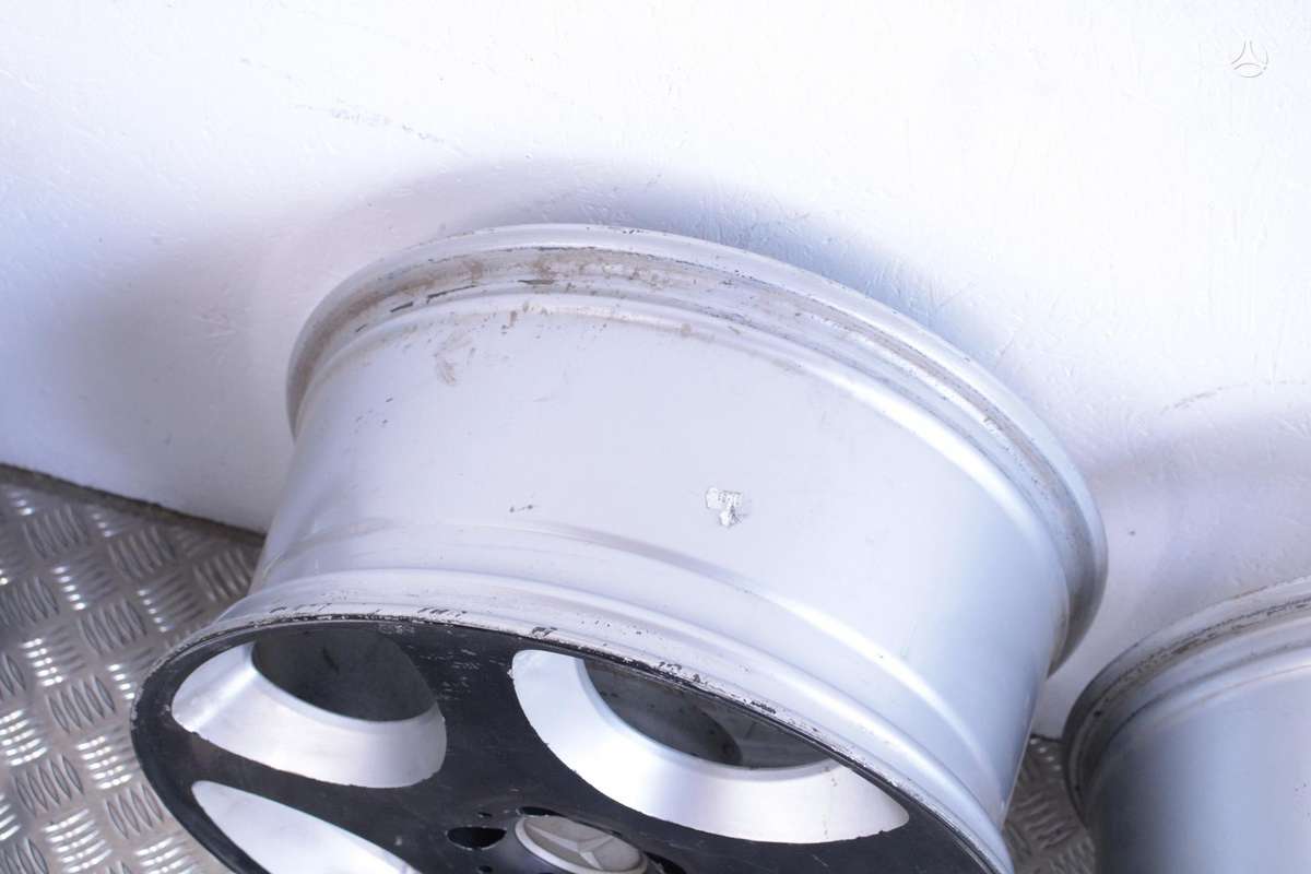 Mercedes-Benz, light alloy, R18