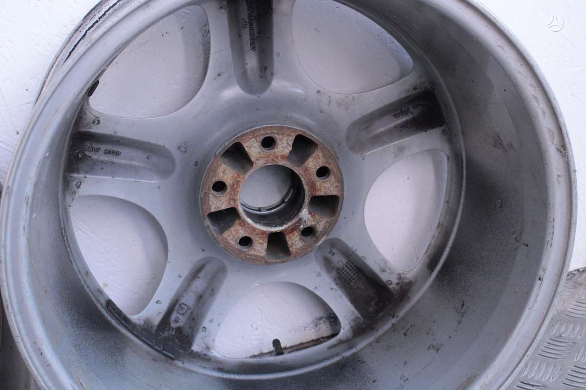 Mercedes-Benz, light alloy, R18