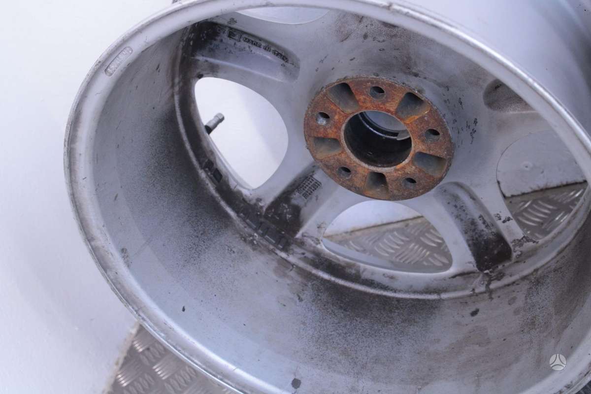 Mercedes-Benz, light alloy, R18