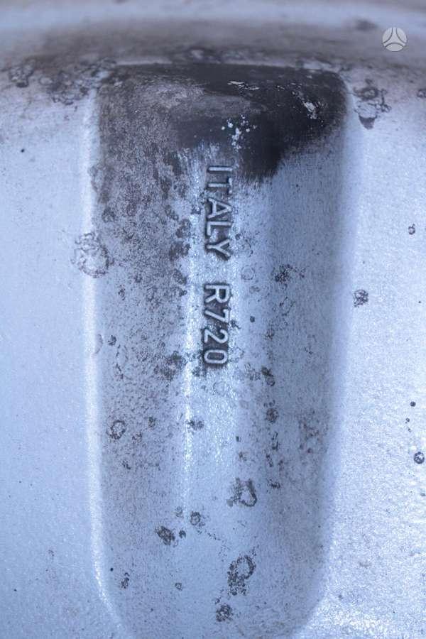 Mercedes-Benz, light alloy, R18