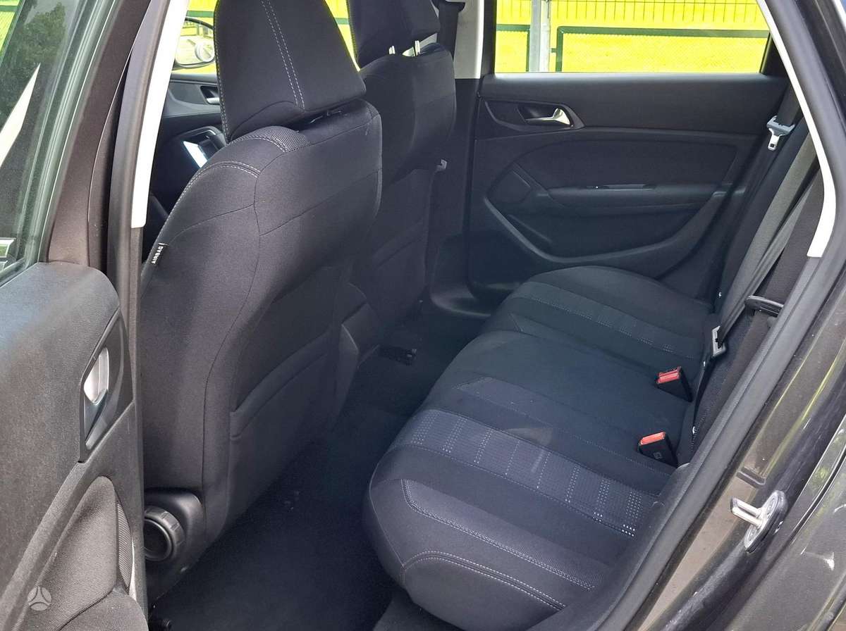 Peugeot 308, 1.2 l., Универсал