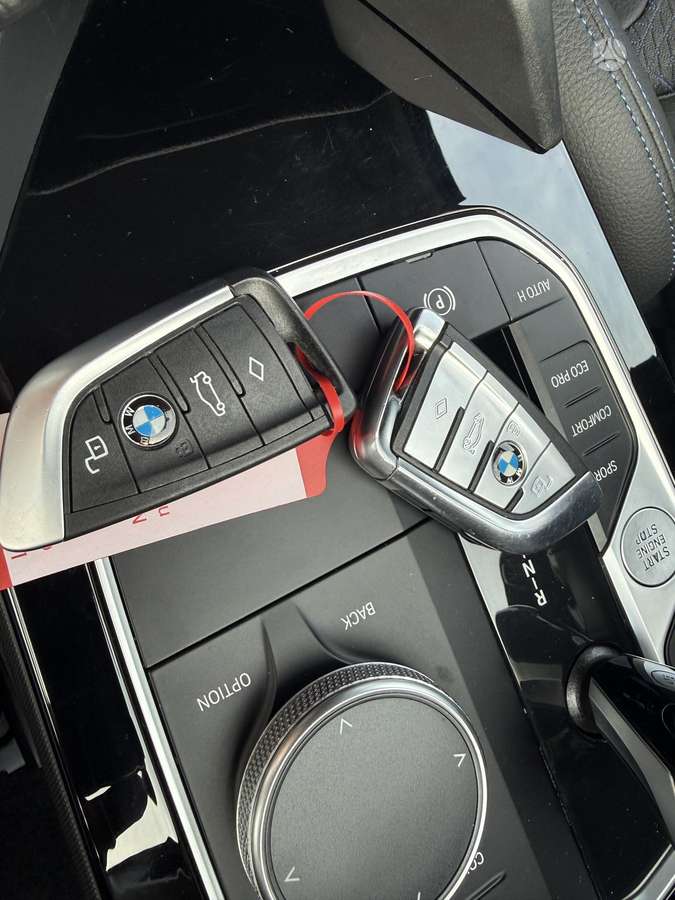 BMW 118, 1.5 l., hatchback