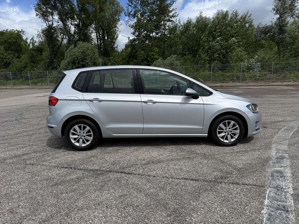 Volkswagen Golf Sportsvan - 6