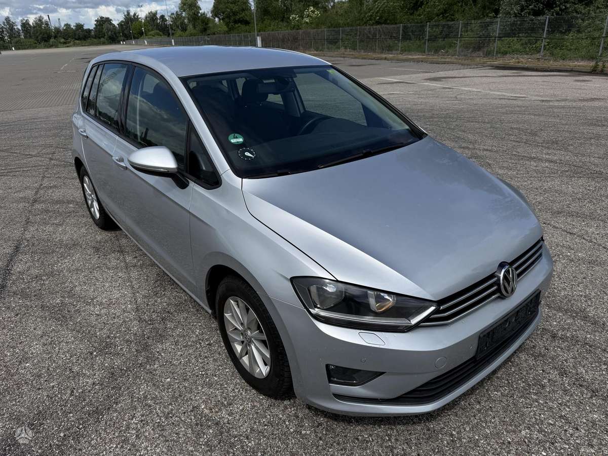 Volkswagen Golf Sportsvan - 9