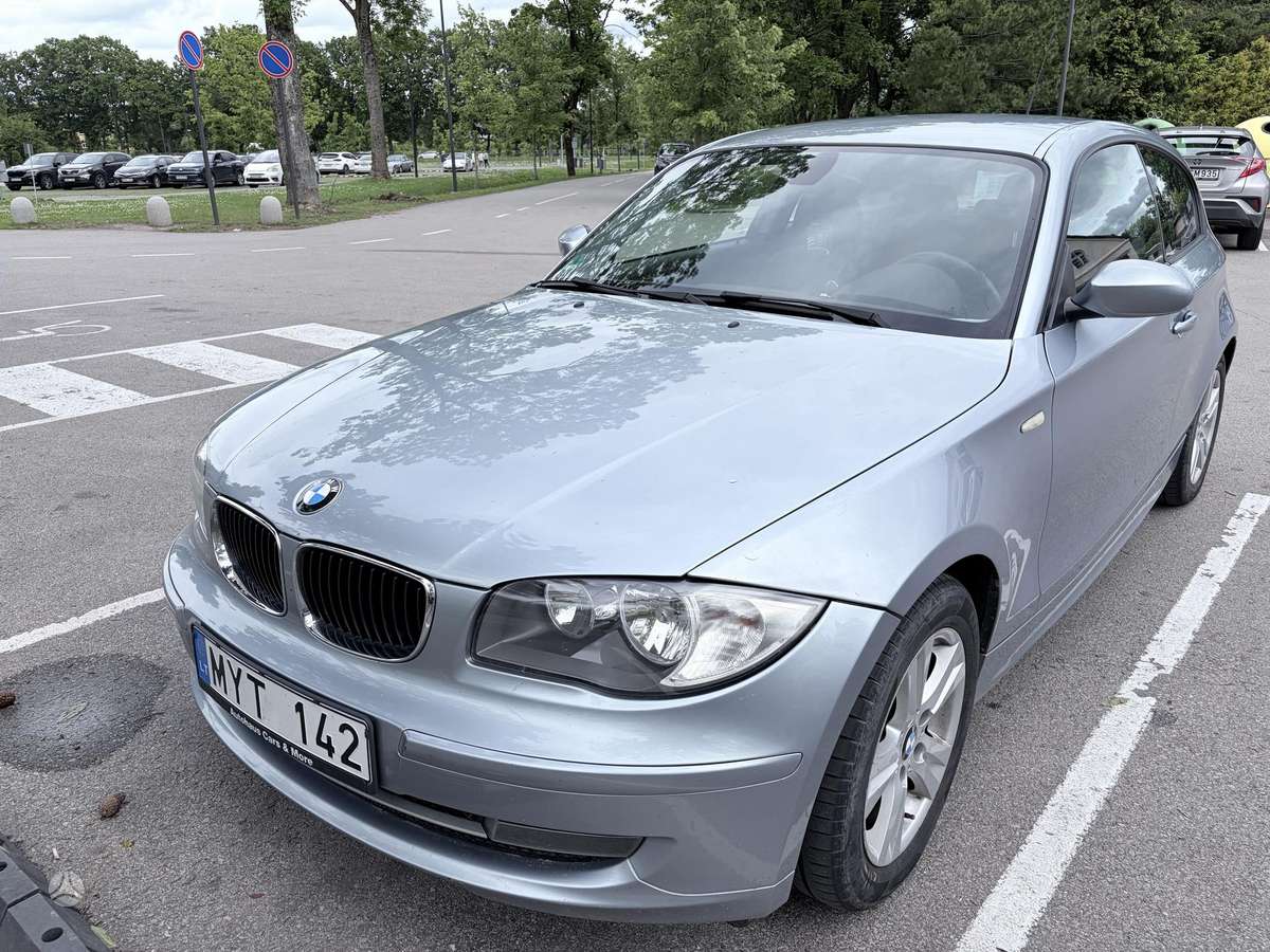BMW 116, 1.6 l., hatchback