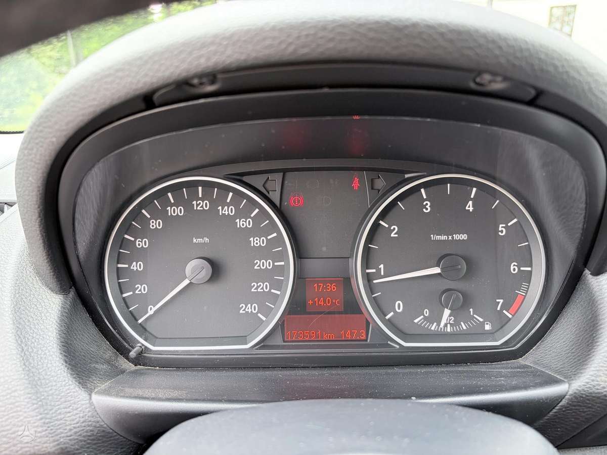 BMW 116, 1.6 l., hatchback