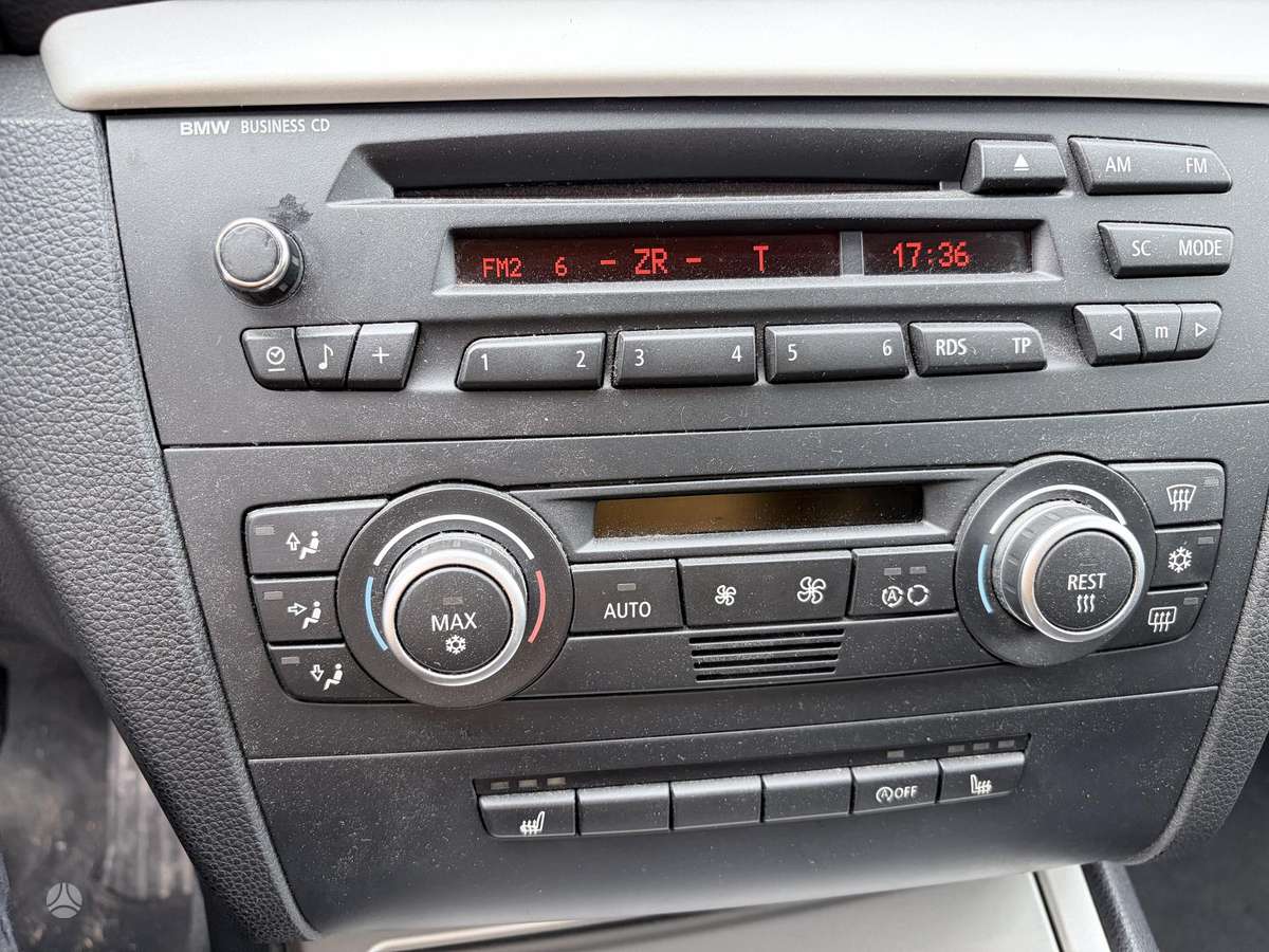 BMW 116, 1.6 l., hatchback