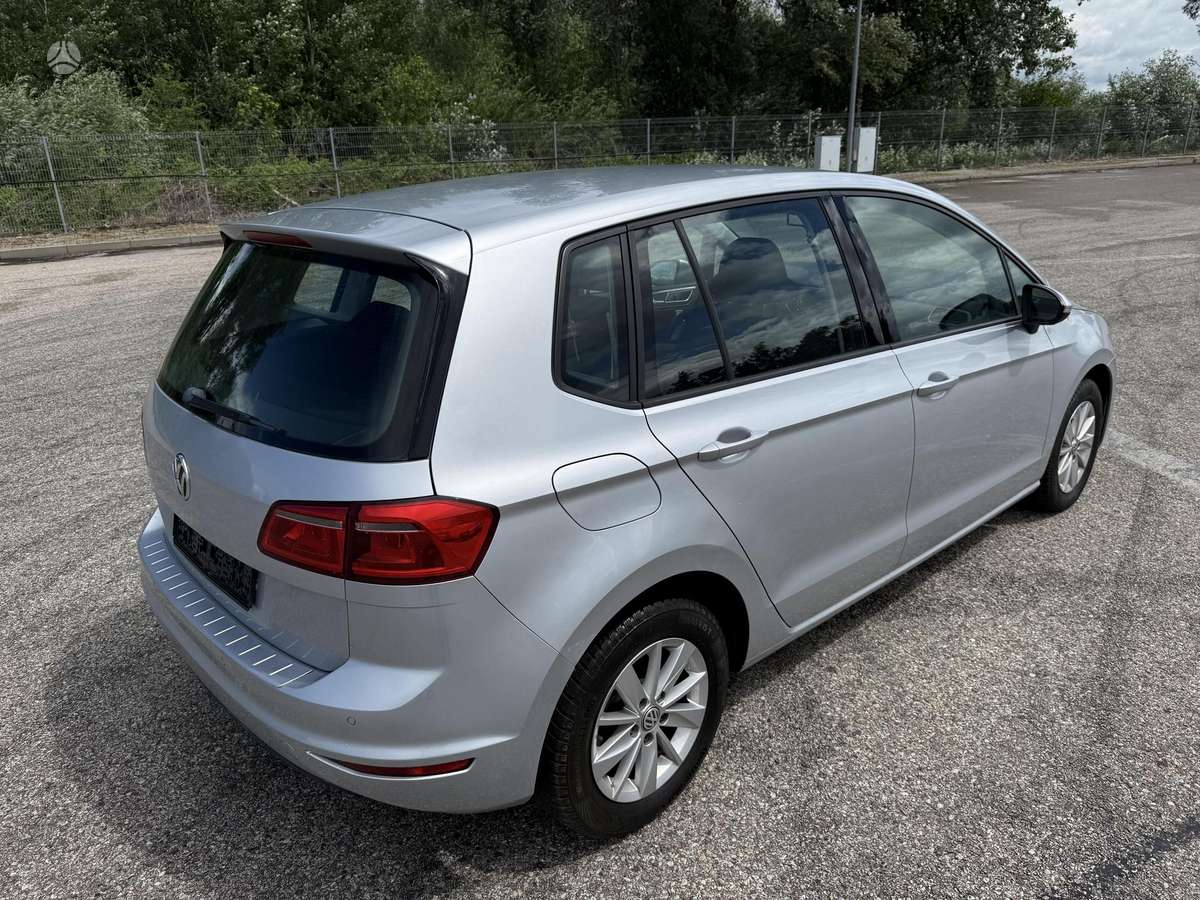 Volkswagen Golf Sportsvan - 11