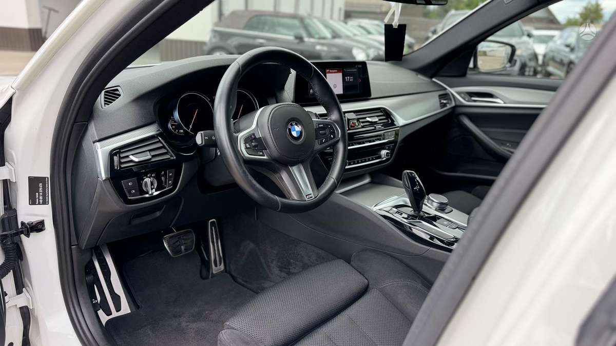 BMW 525, 2.0 l., Универсал
