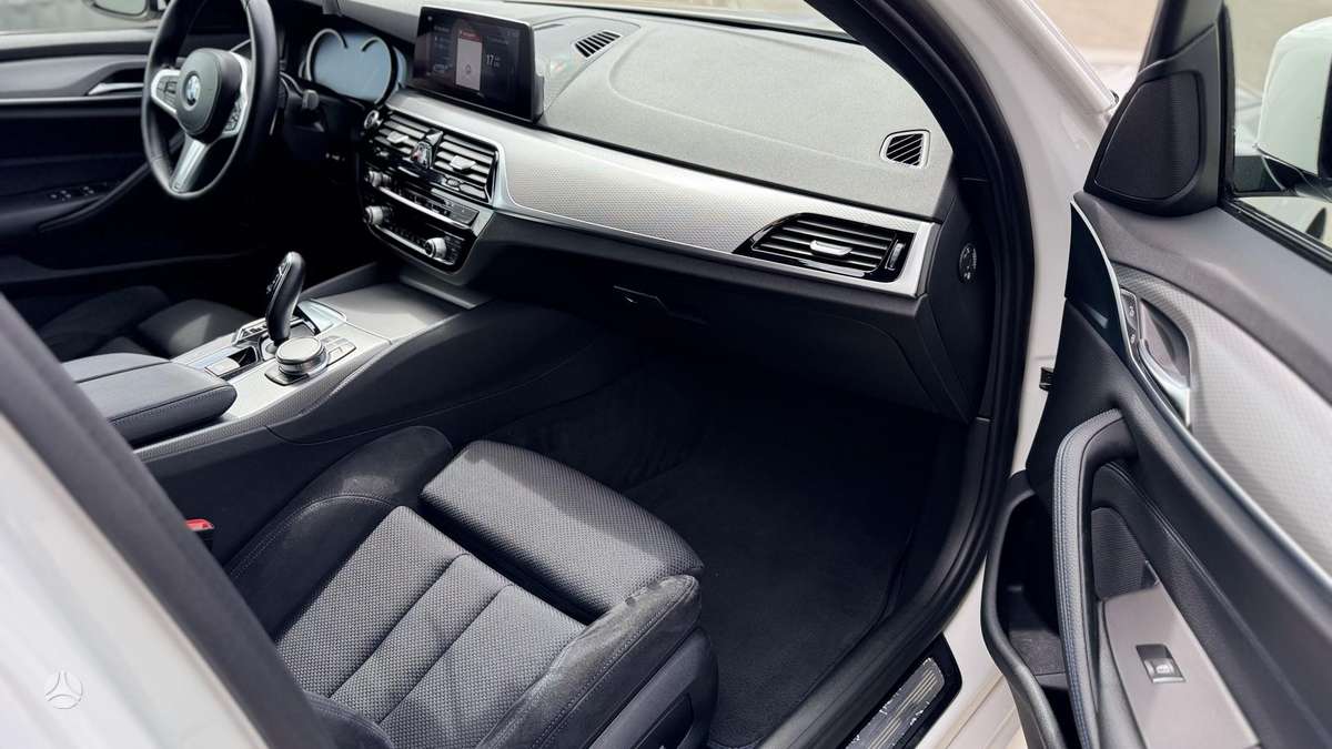 BMW 525, 2.0 l., Универсал
