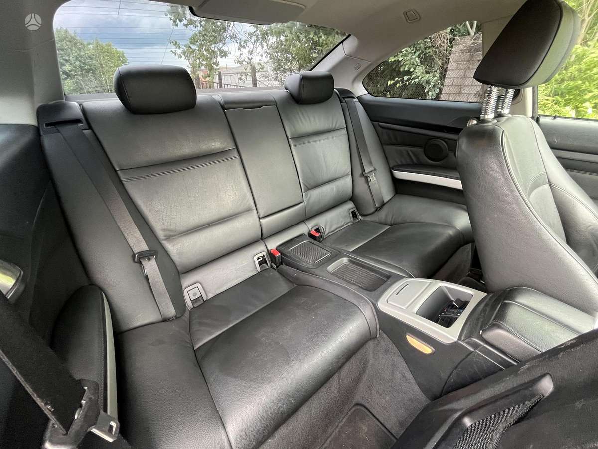 BMW 330, 3.0 l., Купе (coupe)