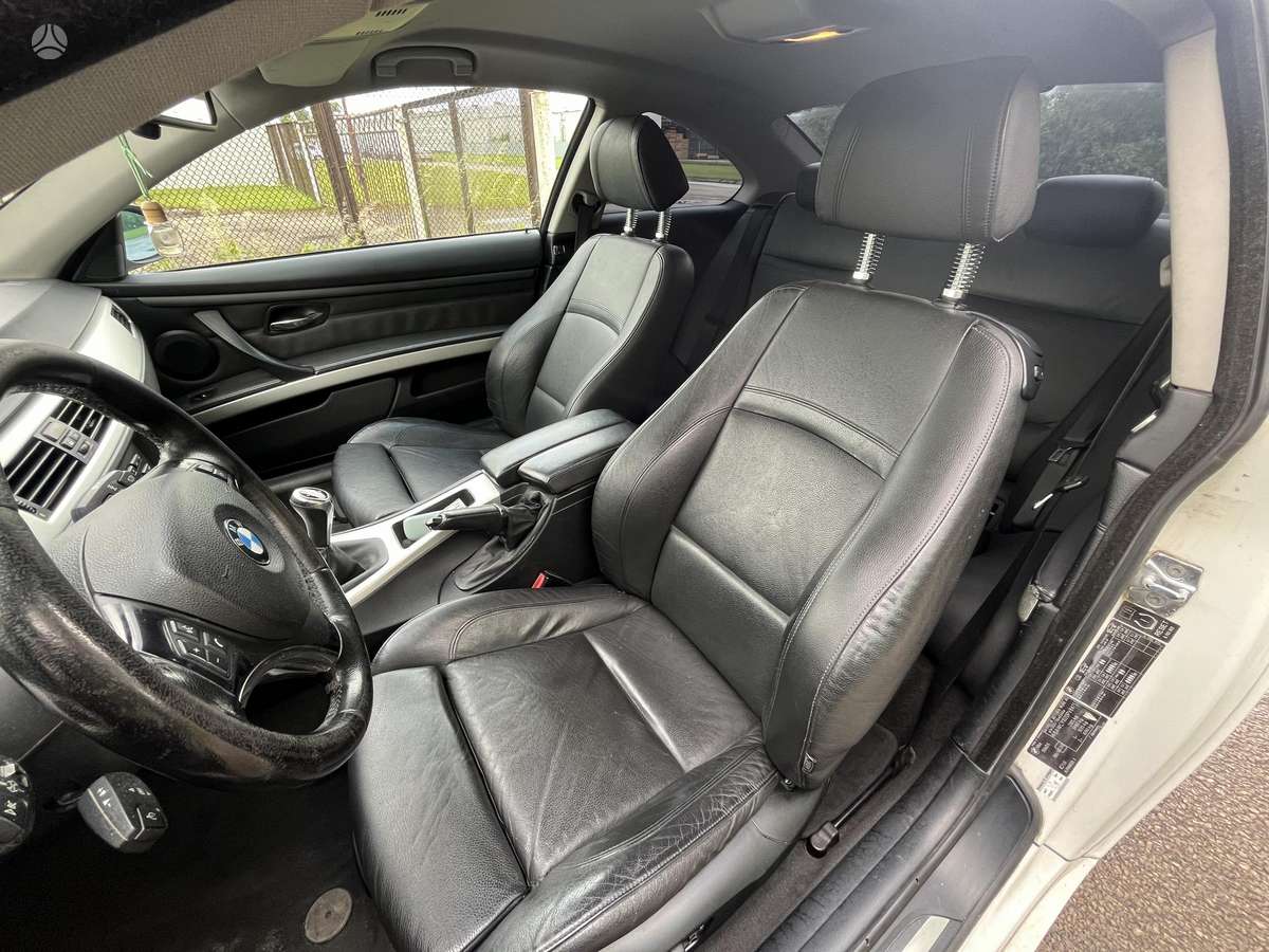 BMW 330, 3.0 l., Купе (coupe)