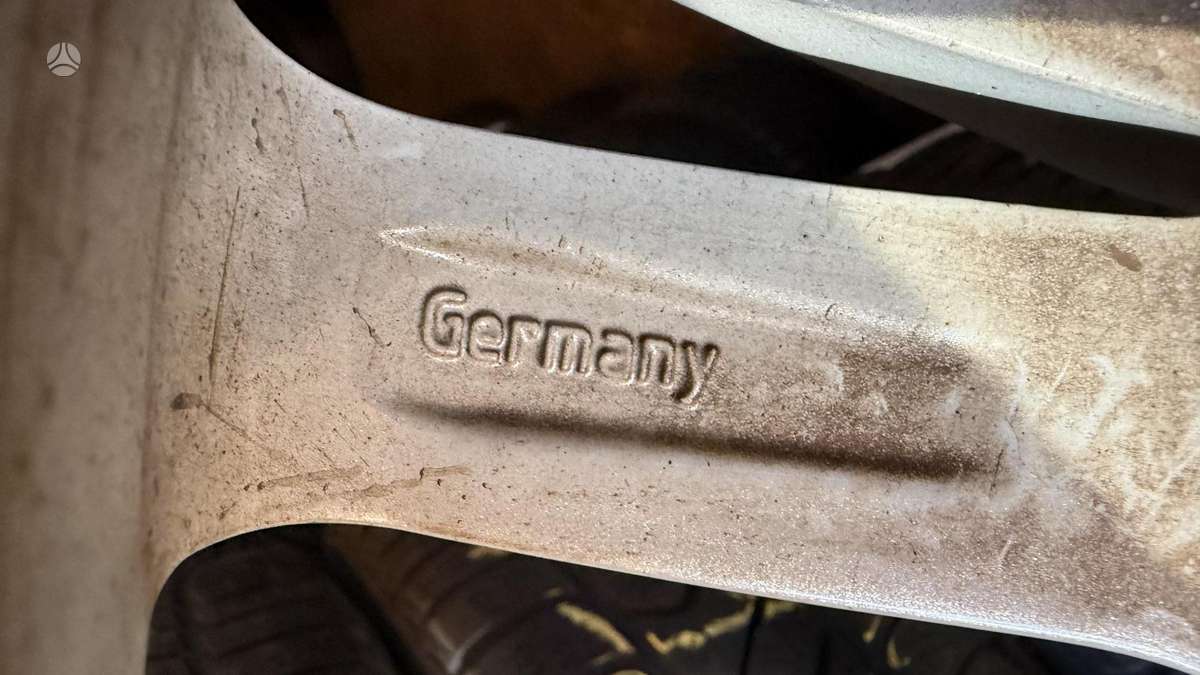 Audi, light alloy, R17