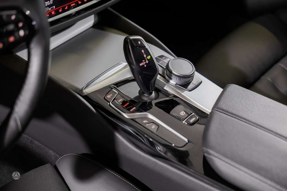 BMW 520, 2.0 l., Универсал
