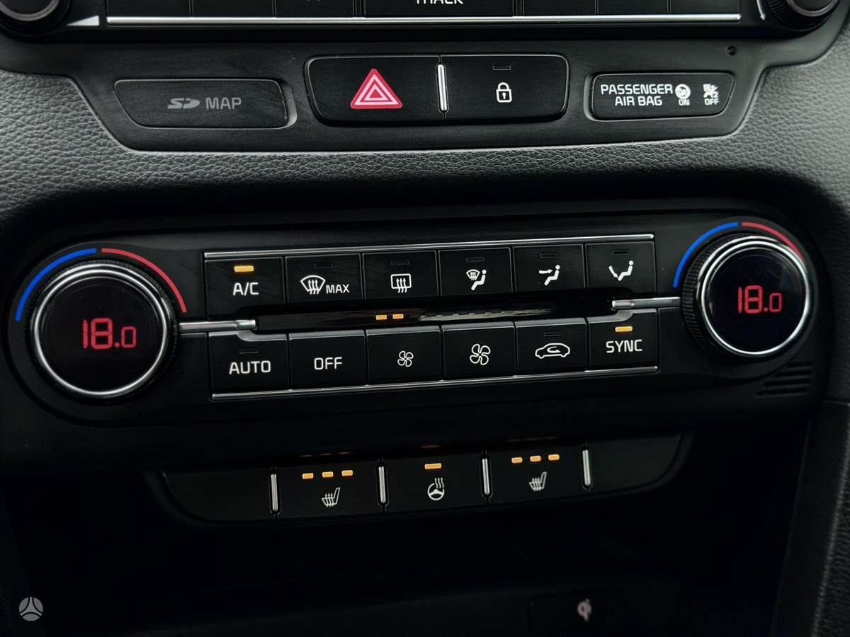 Kia Ceed, 1.6 l., hatchback
