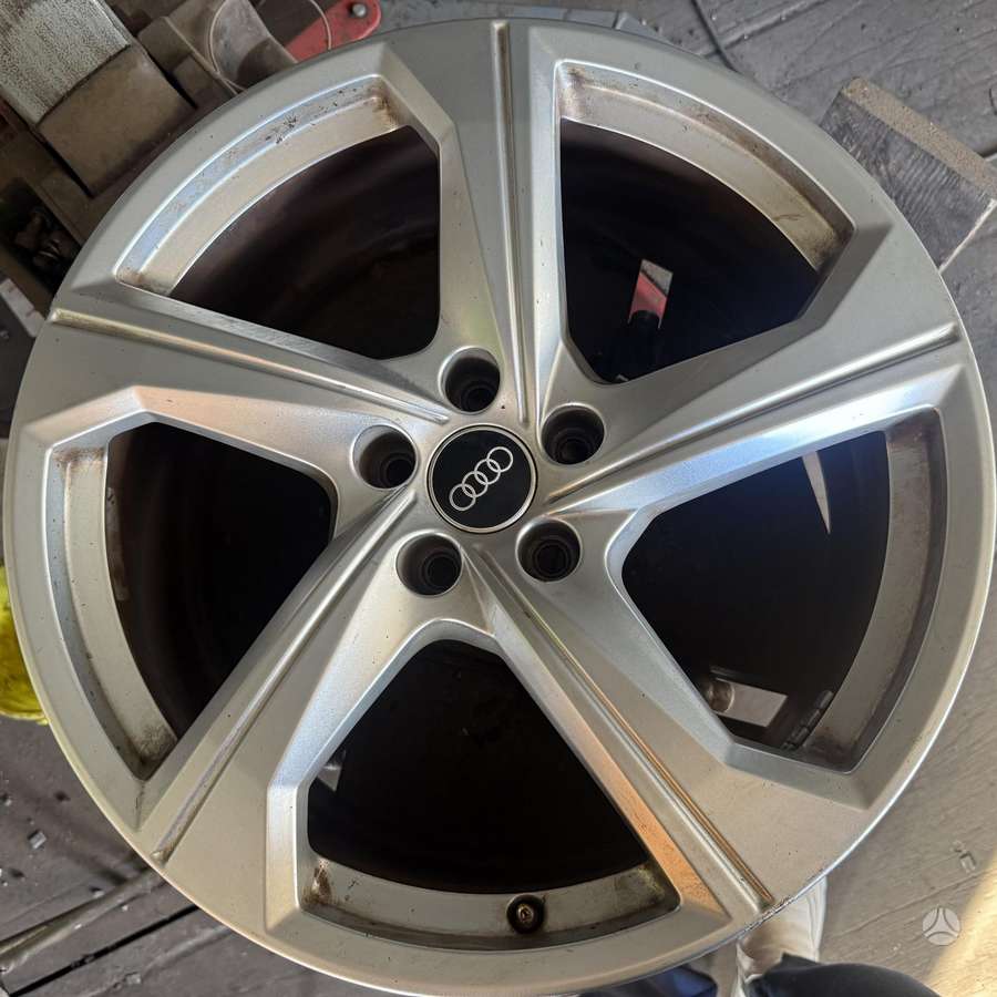 Audi, light alloy, R19