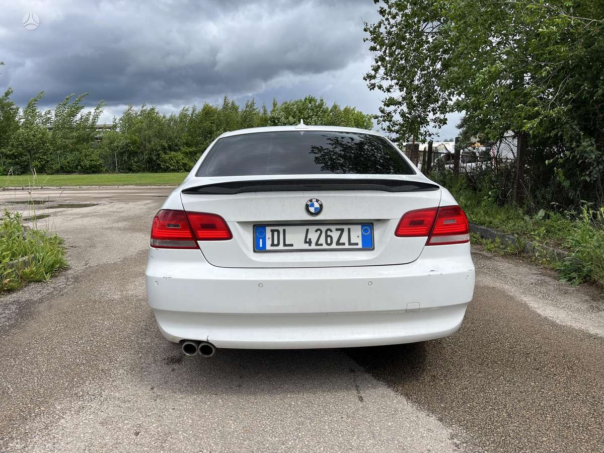 BMW 330, 3.0 l., Купе (coupe)