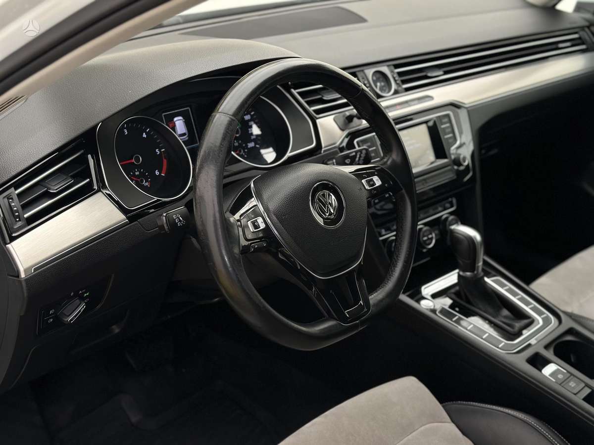 Volkswagen Passat, 2.0 l., Универсал