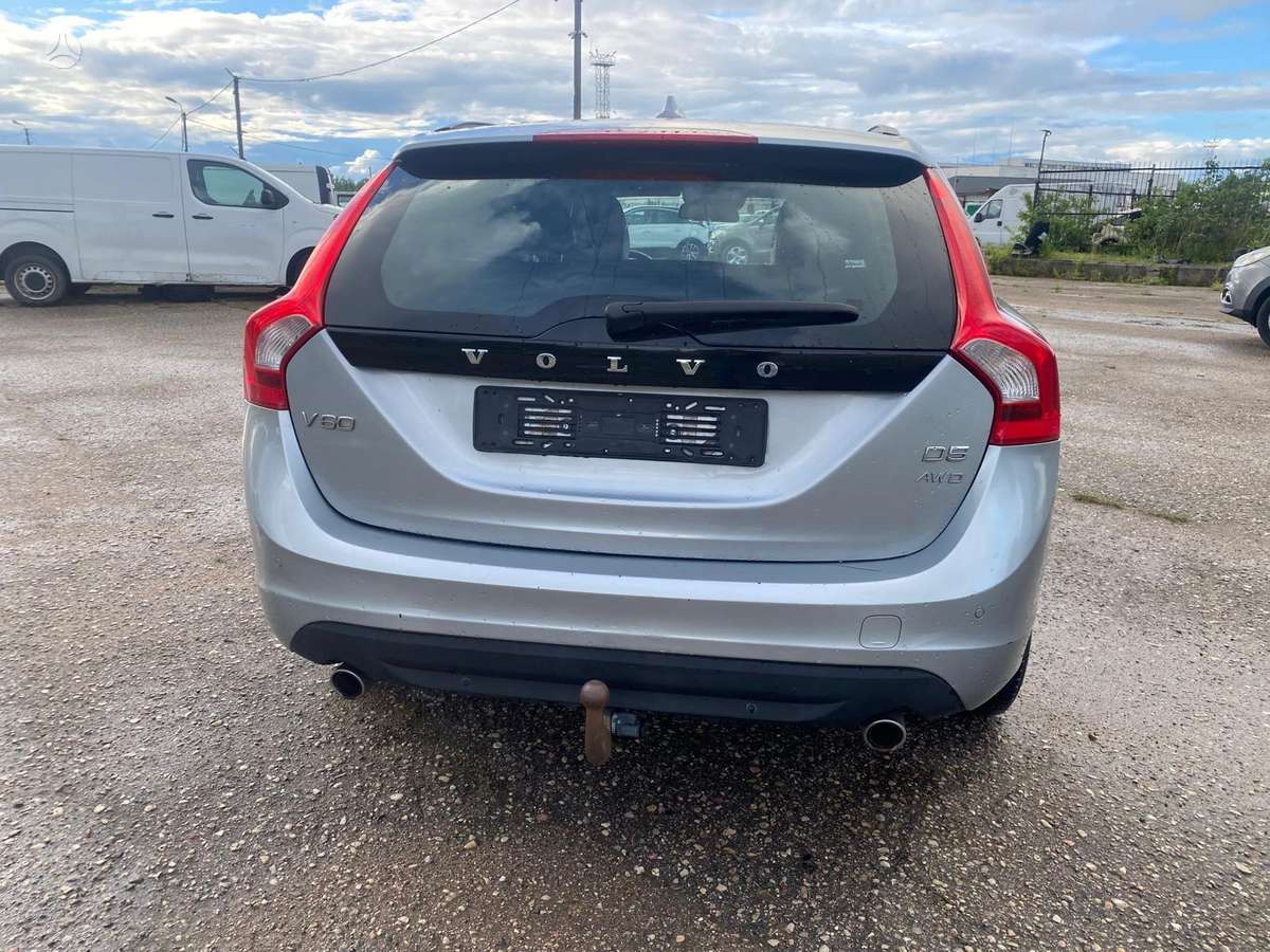 Volvo V60, 2.4 l., Универсал