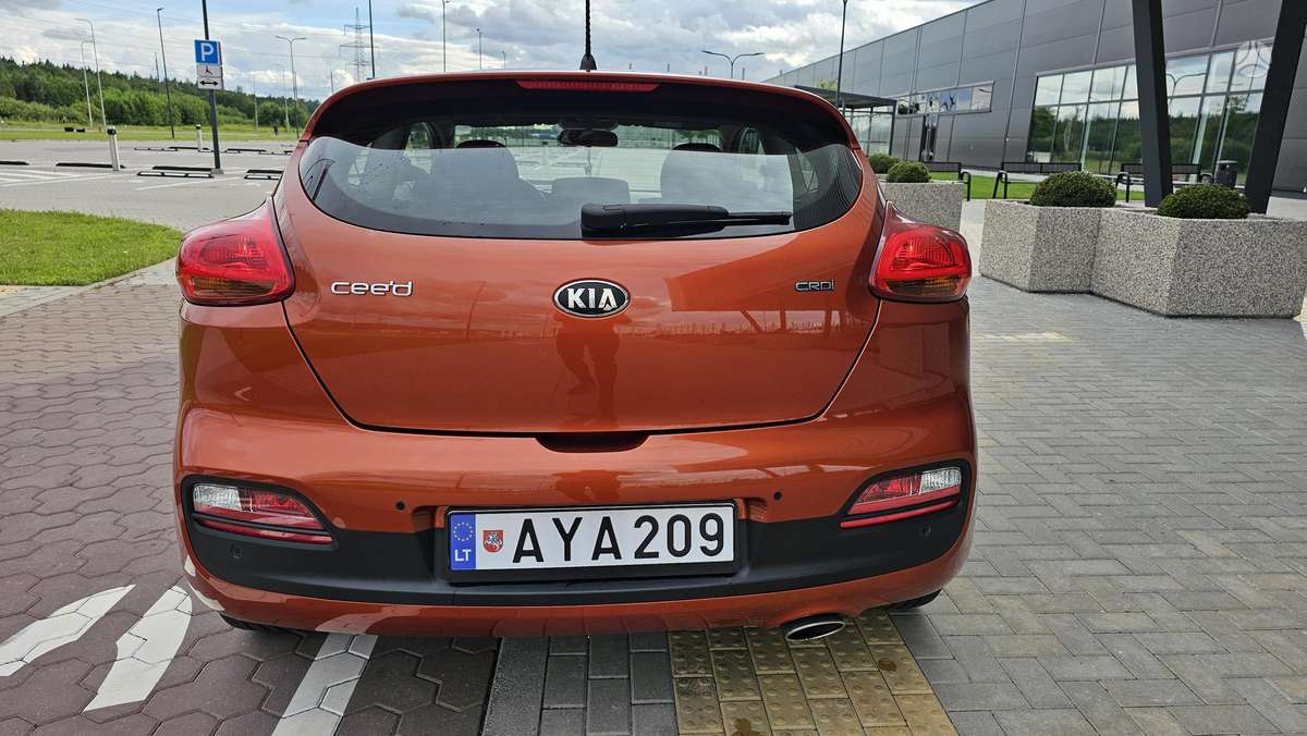 Kia ProCeed, 1.4 l., Купе (coupe)