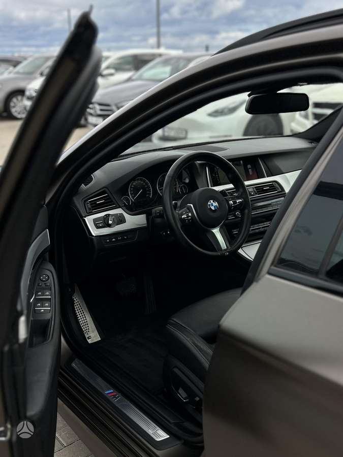 BMW 535, 3.0 l., wagon