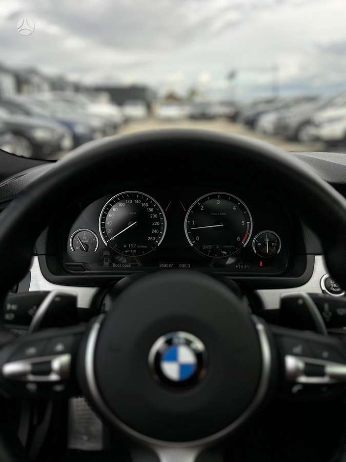 BMW 535, 3.0 l., wagon