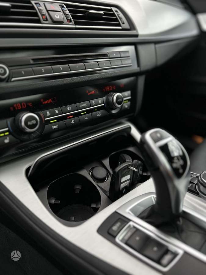 BMW 535, 3.0 l., wagon