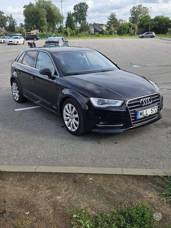 Audi A3, 1.6 l., hatchback