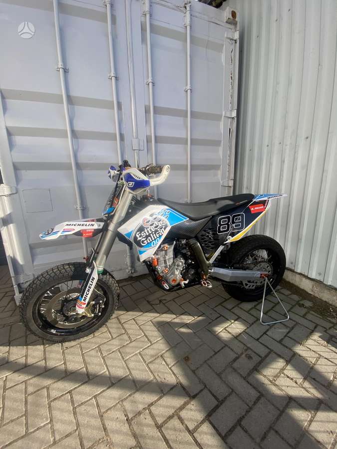 KTM Supermoto 450cc, supermoto