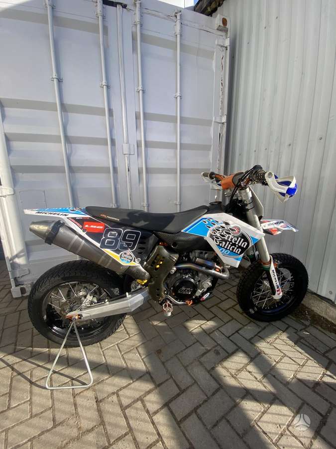 KTM Supermoto 450cc, supermoto