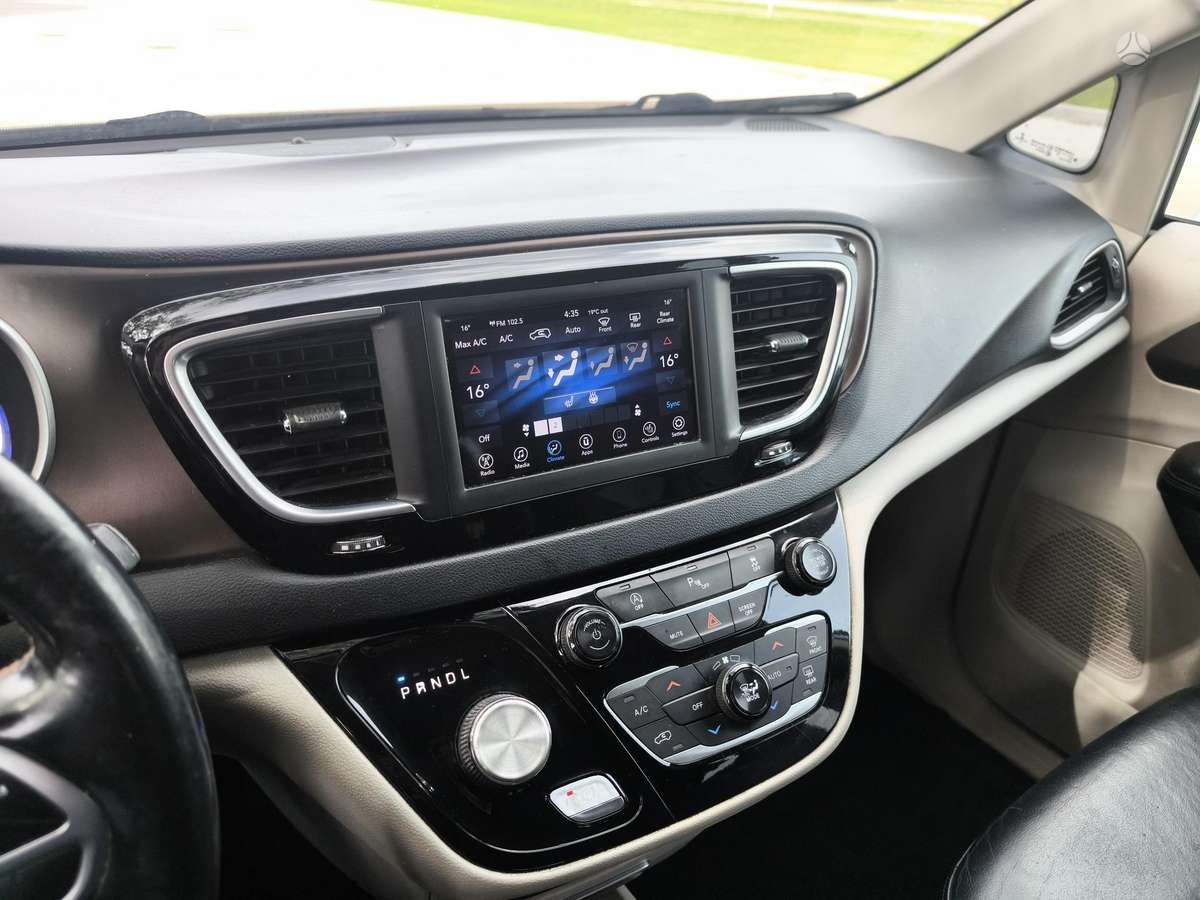 Chrysler Pacifica, 3.6 l., Минивэн