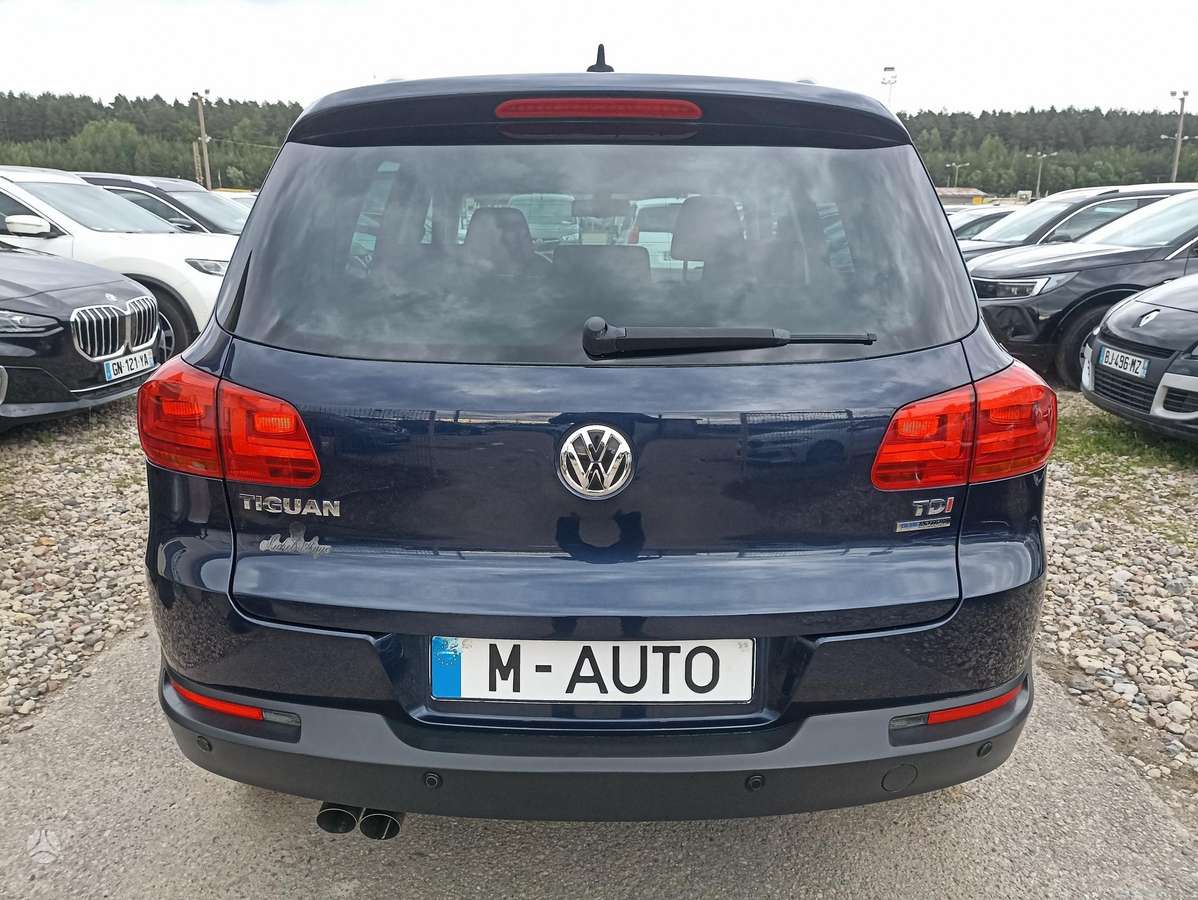 Volkswagen Tiguan - 4