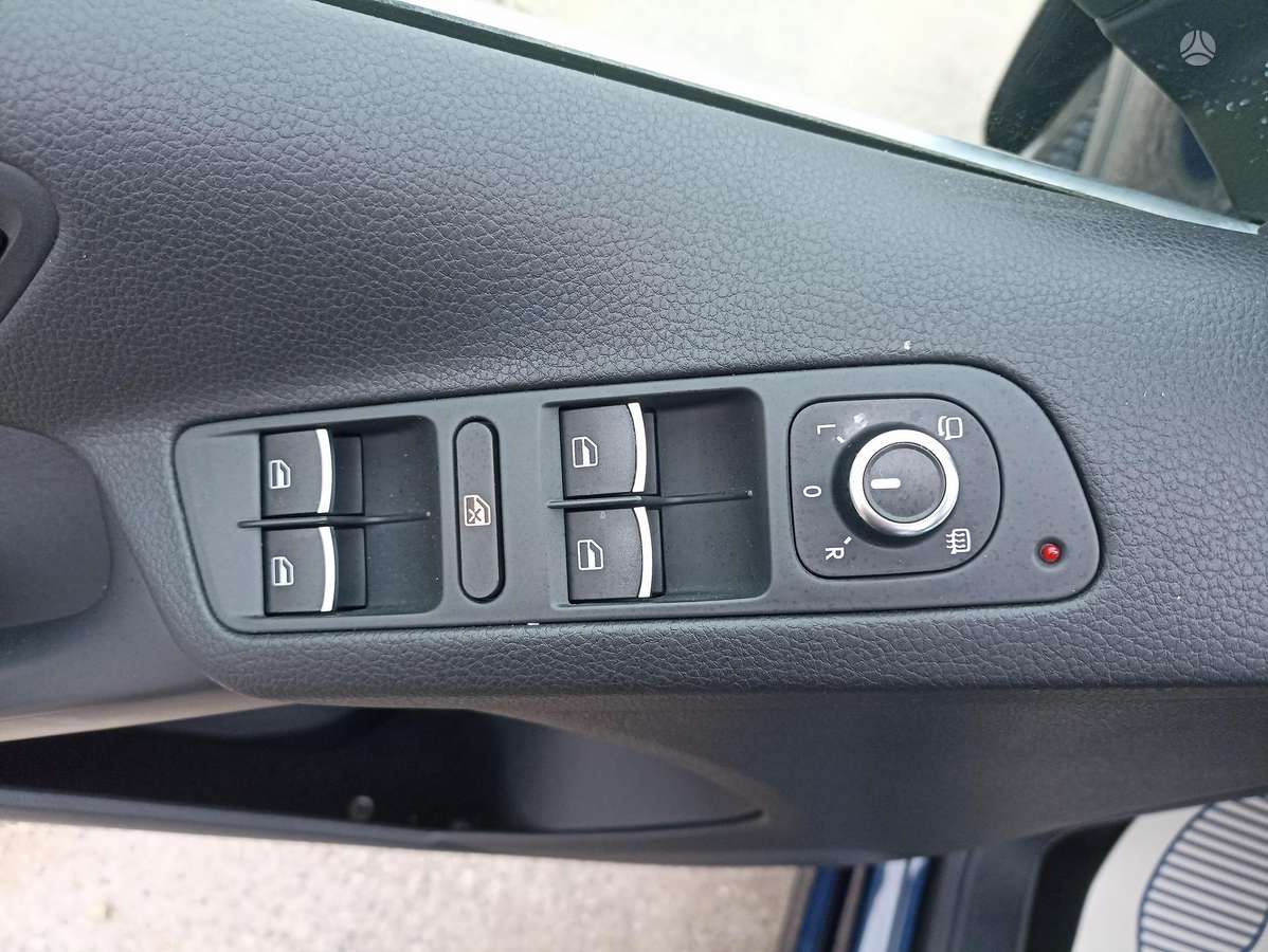 Volkswagen Tiguan - 7