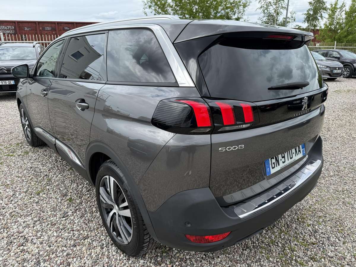 Peugeot 5008 - 7