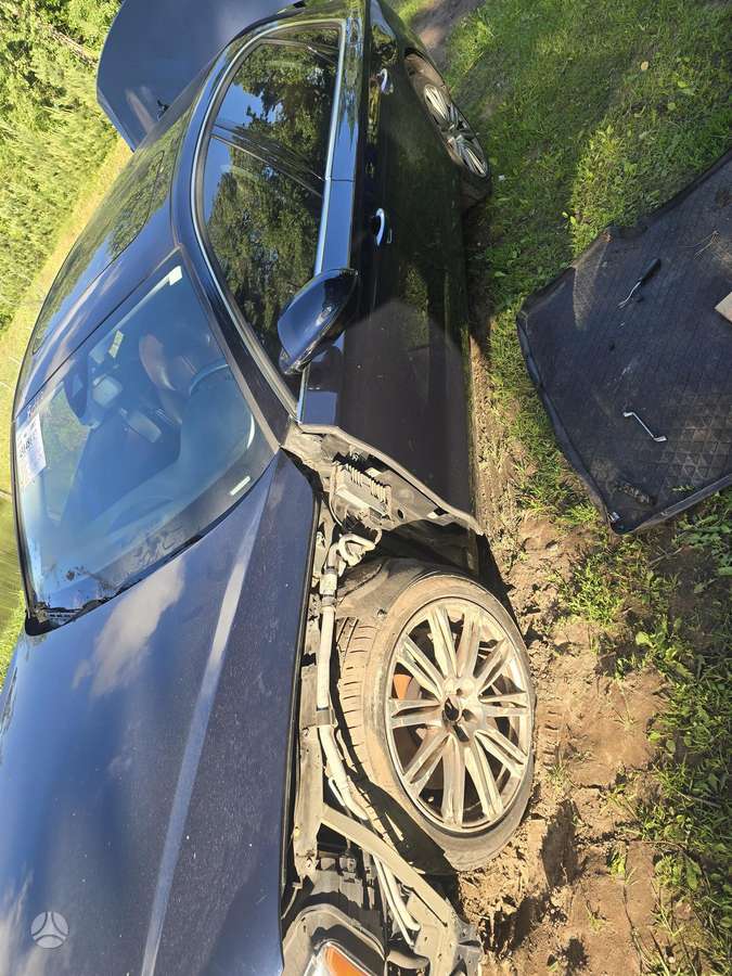 Audi A8 L, A8l, kėbulo dalys