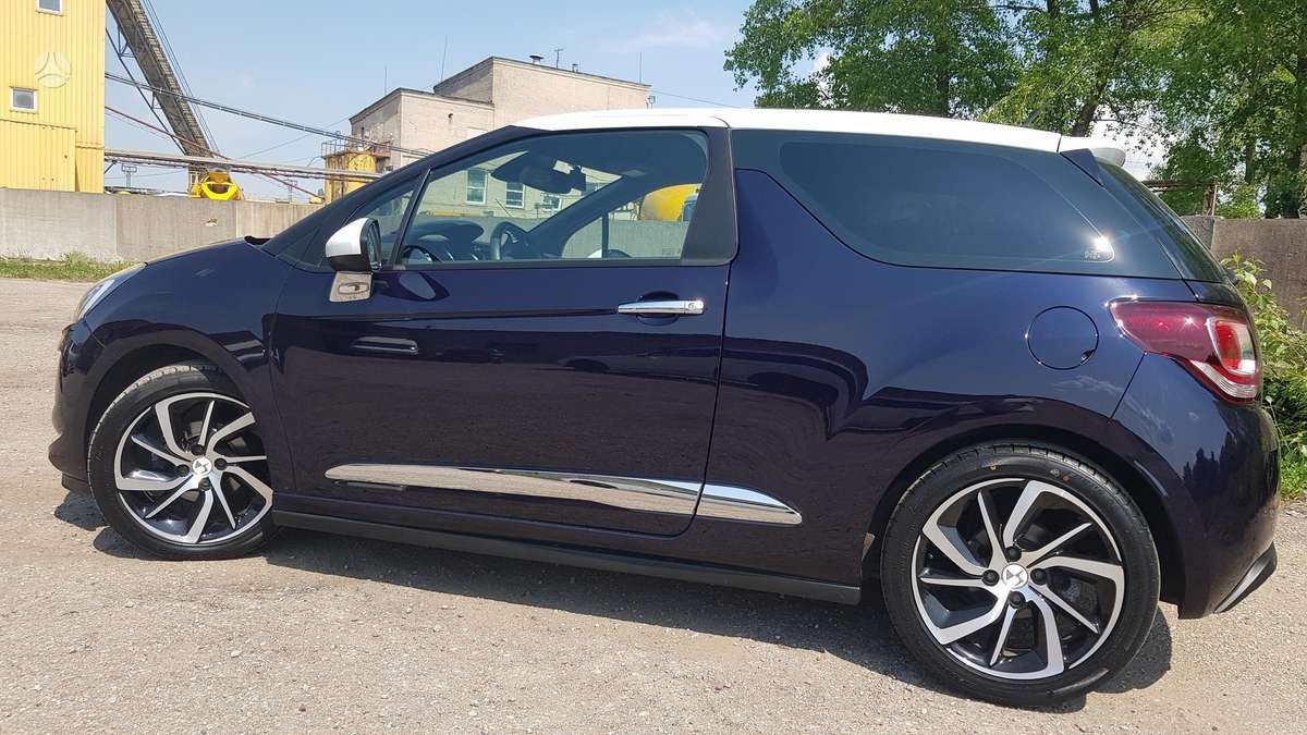 Citroen DS3, 1.6 l., hatchback