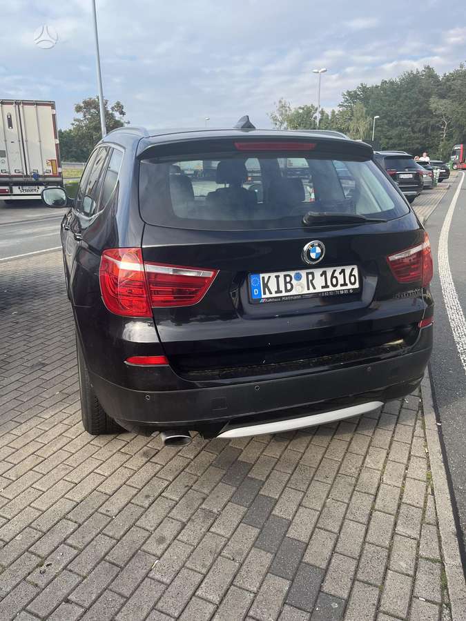 BMW X3, 2.0 l., off-road / crossover