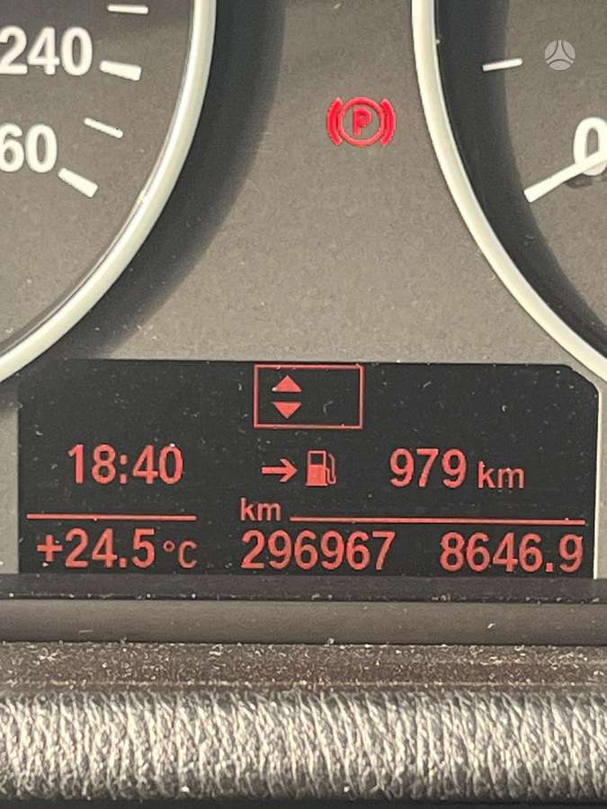BMW X3, 2.0 l., off-road / crossover