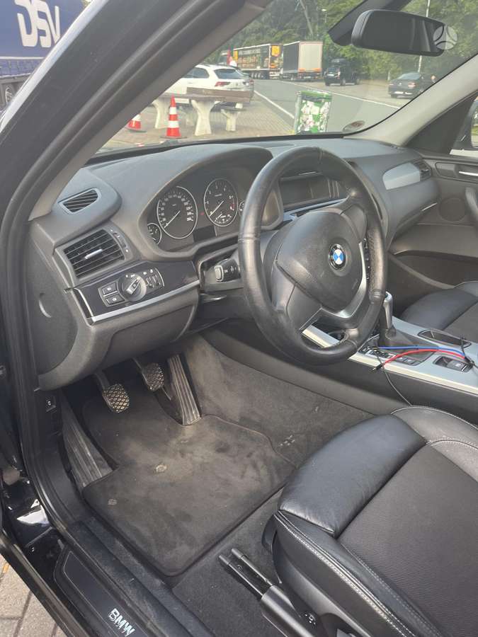 BMW X3, 2.0 l., off-road / crossover