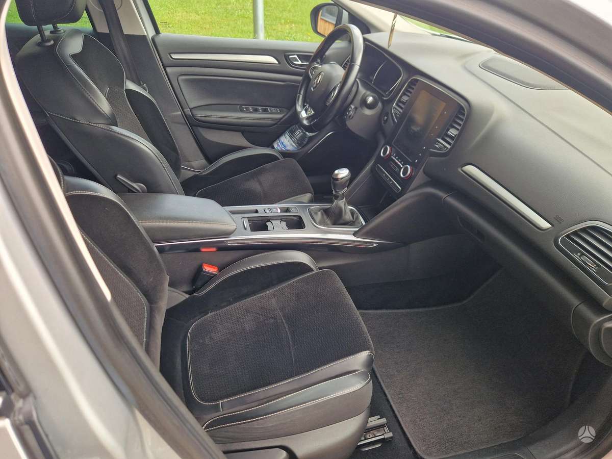 Renault Megane, 1.5 l., Хэтчбек